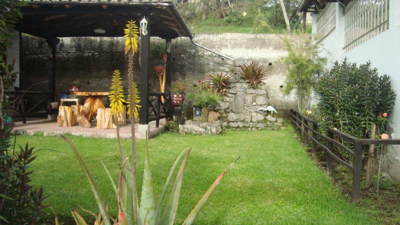 El Descanso “The Rest” Otavalo Esterno foto
